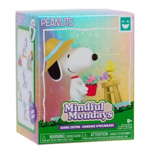 Happy Haul Peanuts Snoopy Figures in Box